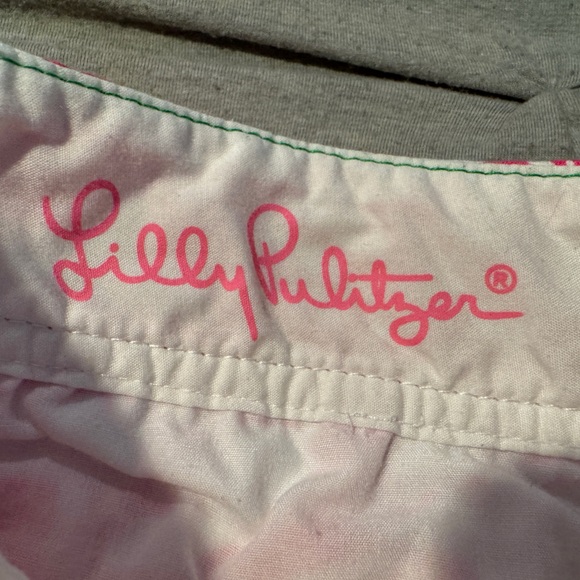 Lilly Pulitzer Pink & White Size 2 Callahan Short - Picture 3 of 6